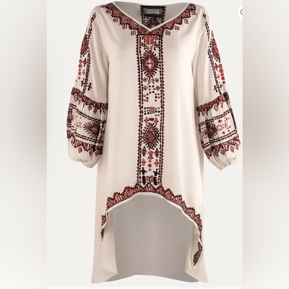 Vintage Collection Dresses & Skirts - Vintage Collection Ivory Adele Embroidered Tunic Dress